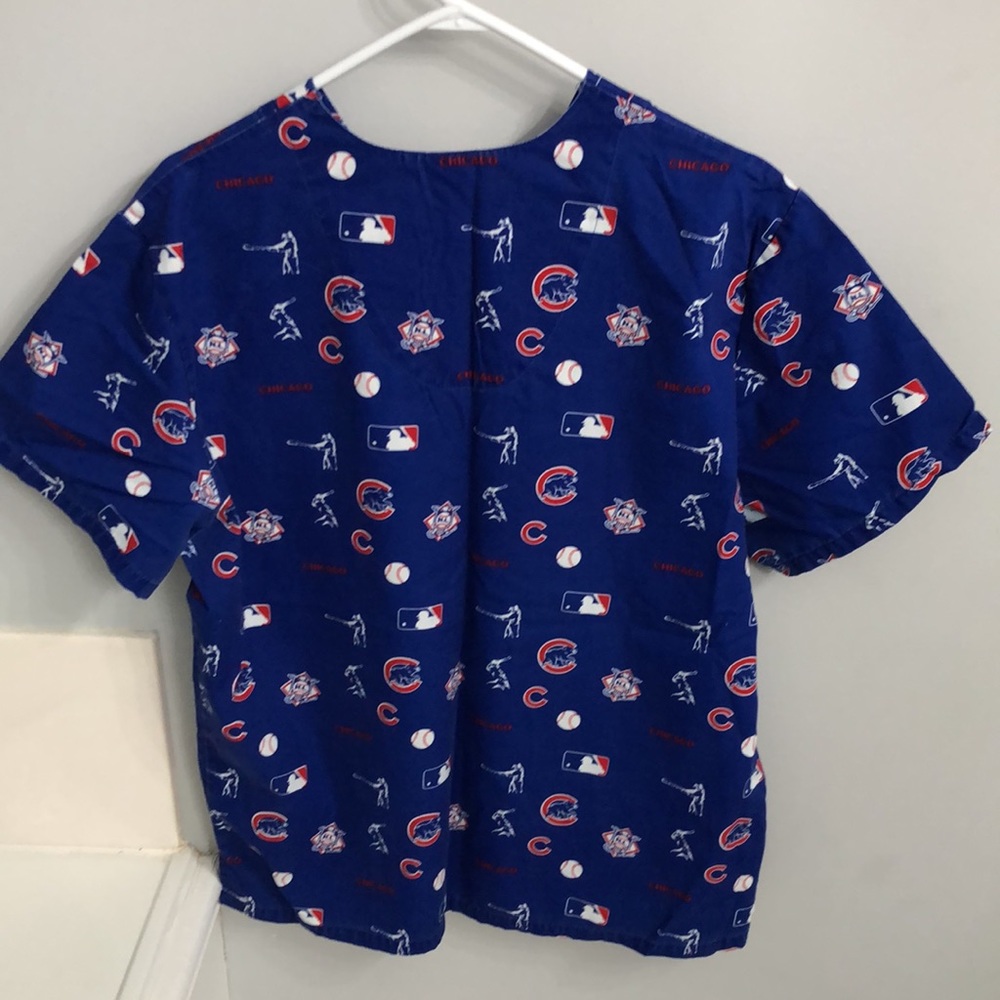 Scrub top - Picture 3 of 3